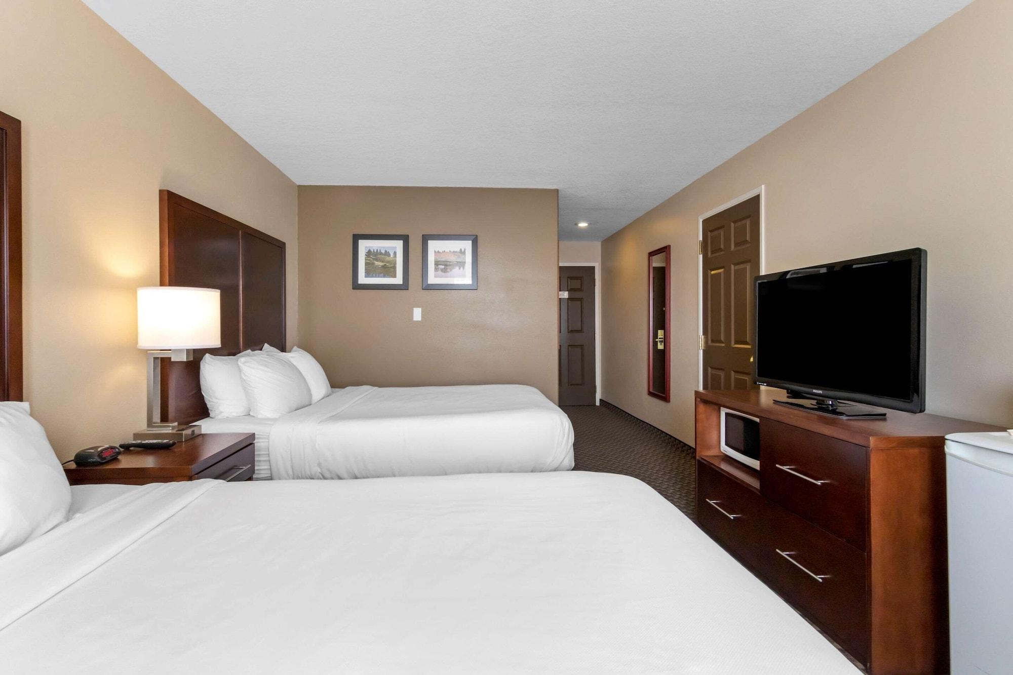 Comfort Inn Летбрідж Екстер'єр фото